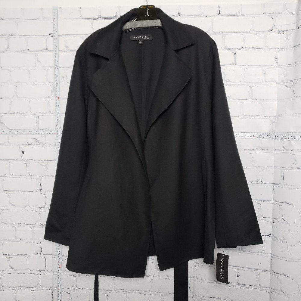 Anne Klein 100% Wool Black Jacket Blazer belted NWT size Large classic staple